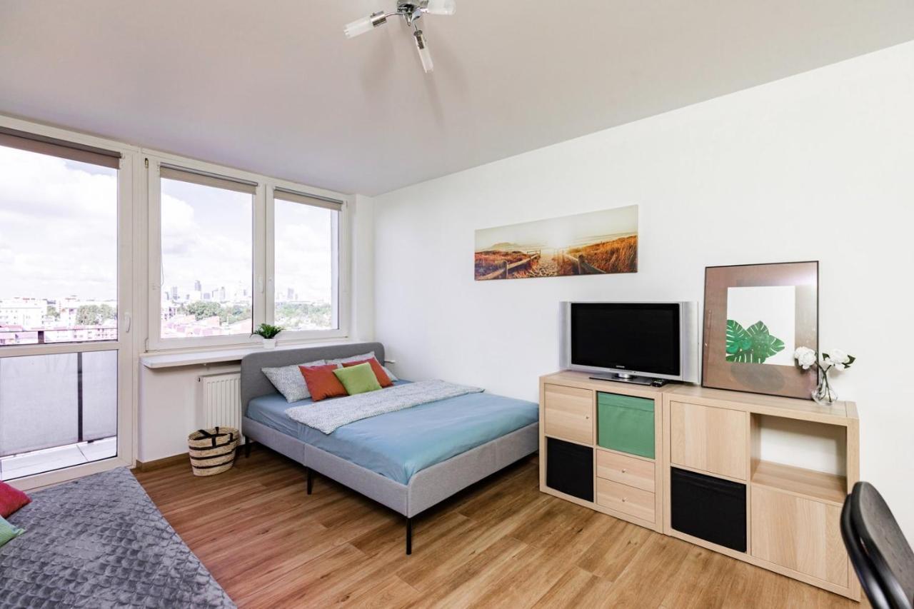 Superapart Saska 48A, Sleek 6Th-Floor Studio With Balcony & Elevator Access Warschau Buitenkant foto